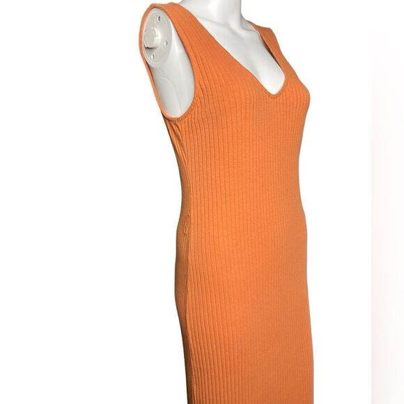 American Eagle Ribbed Bodycon V Neck Midi Dress Orange Size Medium - Picture 2 of 4